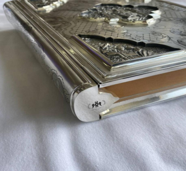 Евангелие, серебро